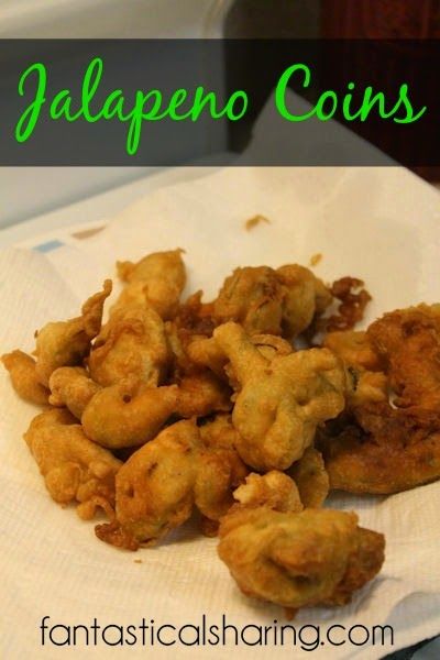 Jalapeno Coins | Beer battered and fried - you can't go wrong with this spicy treat! #recipe Jalapeno Coins, Fried Veggies, Veggie Fries, Beer Battered, Mexican Foods, Spicy Food, Snack Foods, Best Side Dishes, Party Recipes