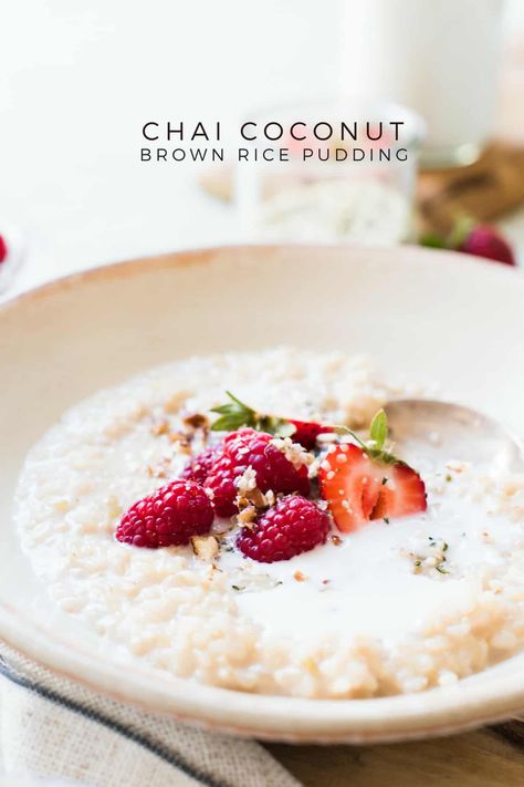 Chai Coconut Brown Rice Pudding is a wholesome pudding you can have for breakfast! Made with no refined sugars and cooked brown rice, it's a quick and easy, any time of day. #coconut #chai #tea #brownrice #rice #breakfast #dessert #snack Coconut Brown Rice, Brown Rice Pudding, Brown Rice Cooking, Millet Porridge, Bowl Of Oatmeal, Coconut Oatmeal, Gut Issues, Dessert For Breakfast, Rice Recipes For Dinner