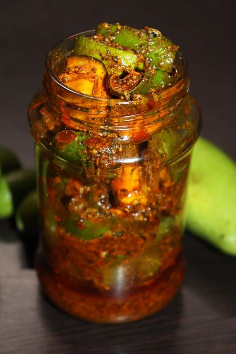 Pickle Mango Recipe, Pickling Recipes, Pickles, Indian Food Recipes, Mango, Mason Jars