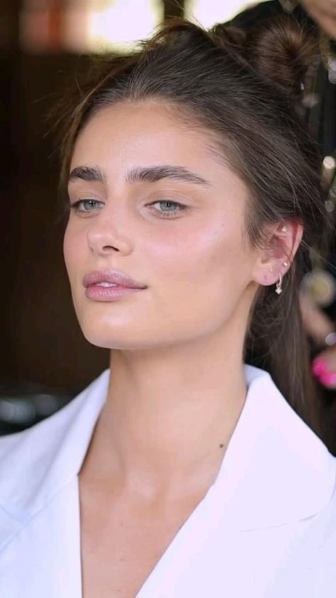 Party Makeup Natural, Taylor Hill Makeup, Bride Makeup Natural, Wedding Party Makeup, Wedding Makeup And Hair, Inka Williams, Bridal Makeup Tutorial, Leni Klum, Luminous Silk Foundation