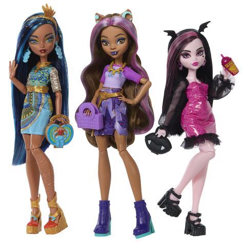 Day Out 3-Pack: Cleo de Nile, Clawdeen Wolf, and Draculaura Clawdeen Wolf And Draculaura, New Monster High, New Monster High Dolls, Pink Heart Dress, New Barbie Dolls, Arte Monster High, Anime Zodiac, Clawdeen Wolf, Disney Princess Dolls