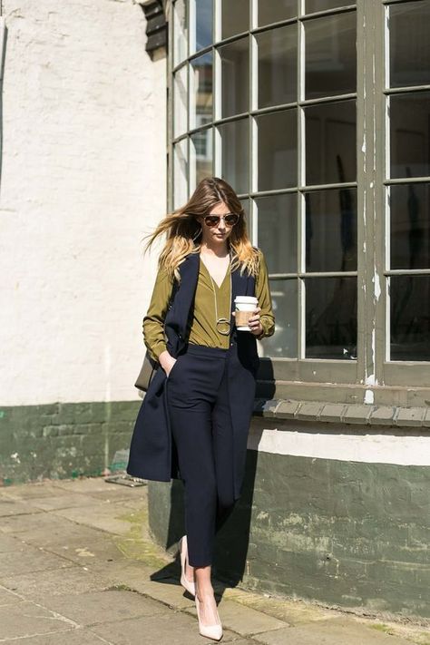 Black cropped pants, a black long vest, an olive green shirt, white shoes for a professional look.  #fashion #womensfashion #streetstyle #casualfashion #style Sleeveless Blazer Outfit, Office Lookbook, Long Vest Outfit, Blazer Ootd, Emma Hill, Chic Work Outfit, Smart Pants, Navy Trousers, Olive Green Shirt