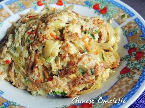 Chinese Omelette, Omlet Recipes, Chinese Bbq Pork, Chinese Vegetables, Omelette Recipe, Easy Chinese Recipes, Spring Onions, Chinese Cabbage, Cooking Games