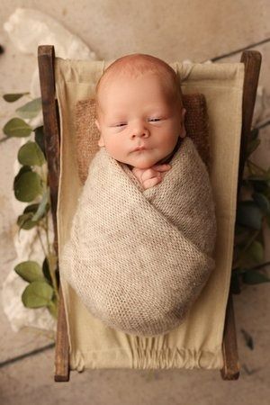 Client Info - Jessica stringer photography Fall Newborn Photos, Newborn Photoshoot Ideas, Newborn Photo Pose, Diy Newborn Photography, Baby Boy Newborn Pictures, Newborn Photos Boy, Baby Boy Newborn Photography, Foto Newborn, Newborn Photography Boy