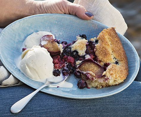 Summer Fruit Cobbler - Recipe - FineCooking Apricot Cobbler, Fruit Cobbler Recipe, Cooking Corn, Easy Blueberry Cobbler, Cobbler Recipes Easy, Blueberry Cobbler Recipes, Fruit Pie Filling, Fruit Cobbler, Blueberry Cobbler