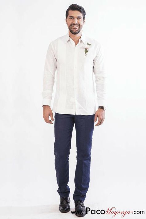 Guayabera Hombre Outfit, Guayabera Outfit For Men, Guayabera Outfit, Guayabera Wedding, Outfit Boda, Beach Formal, Formal Dress Code, Mexican Fashion, Dress Code Wedding