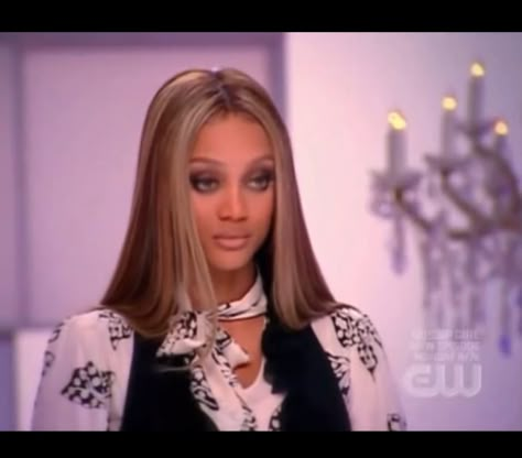 Tyra Banks Hair, 2000s Makeup Looks, 2000s Fashion Trends, Tyra Banks, My New Life, Self Concept, Model Aesthetic, Black Barbie, Girl Swag