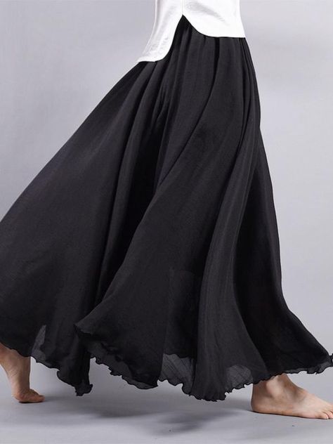 Skirt Work Outfit, Hanfu Skirt, Black Bustier Dress, Pirate Dress, Bohemian Maxi Skirt, Body Skirt, Black Bustier, Bohemian Maxi, Womens Maxi Skirts