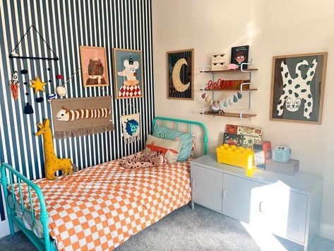 Retro Boys Room, Toddler Boy Room Decor, Boy Toddler Bedroom, Cool Kids Rooms, Big Boy Bedrooms, Children Room Boy, Kids Bedroom Inspiration, Nursery Room Design, Nursery Room Inspiration