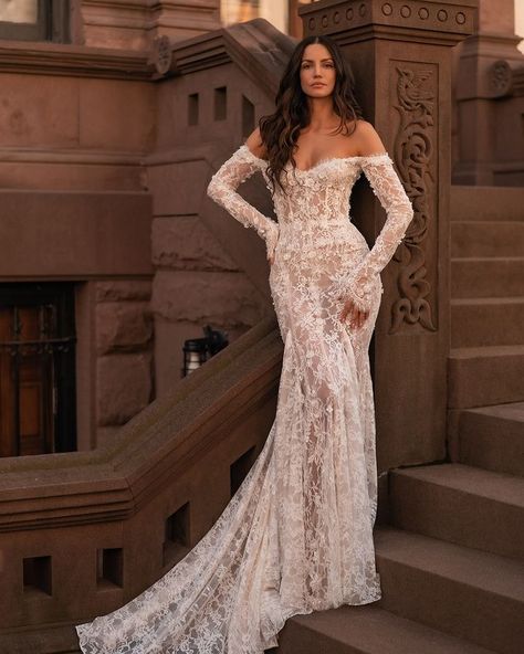 BERTA (@berta) • Instagram photos and videos Long Sleeve Lace Mermaid Wedding Dress, Long Sleeve Wedding Dress Lace Mermaid, Italian Wedding Dress, Mermaid Lace Wedding Dress, After Wedding Dress, Clothing Organization, Dress Reference, Berta Wedding Dress, Spain Wedding