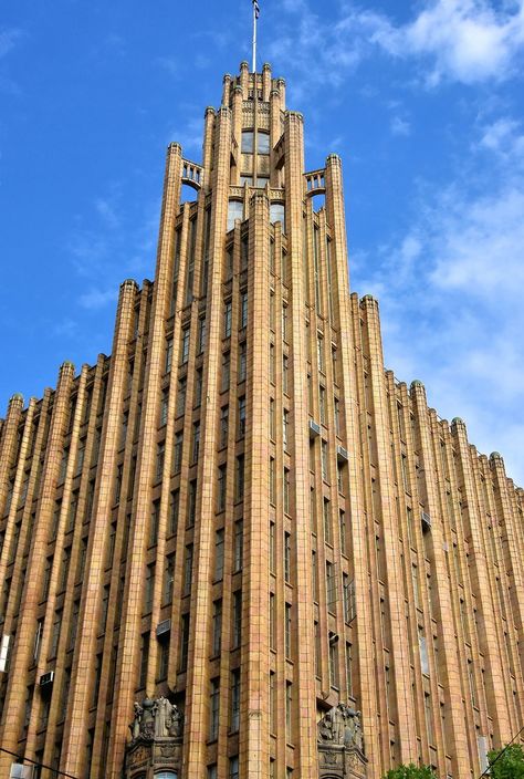 I chose this building for the symmetry in the design. Symmetry In Architecture, Design Principles Architecture, Symmetrical Building, Symmetry Building, Symmetrical Balance, Design Analysis, Symmetry Design, American Houses, Principles Of Design