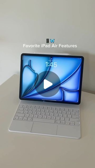 Flourish Planner on Instagram: "Some new iPad features I’m loving 📱✏️🩵   #ipadair #ipad #ipadpro #ipadart #ipadair5" Ipad Air Aesthetic, Flourish Planner, Ipad Setup, Ipad Features, Ipad Essentials, Ipad Air 5, Best Ipad, Apple Air, Ipad Art