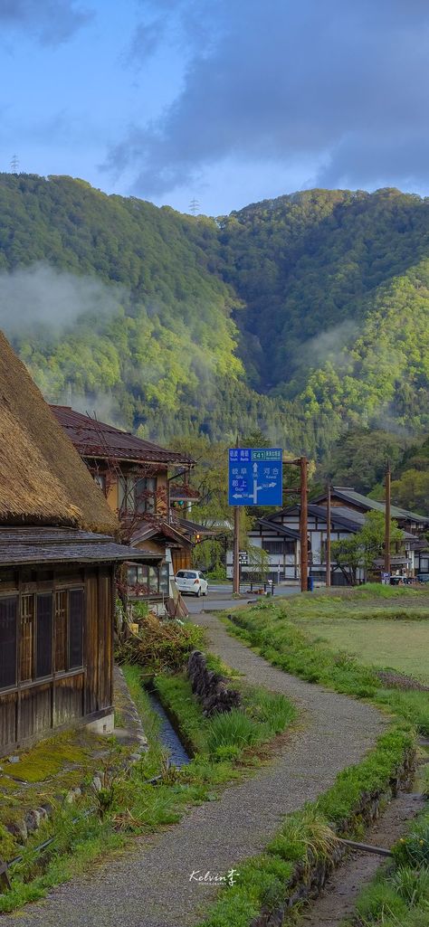 Countryside Wallpaper, Japan Countryside, Japanese Countryside, Japanese Mountains, Japan Landscape, Pretty Landscapes, Japan Aesthetic, Cute House, Landscape Pictures