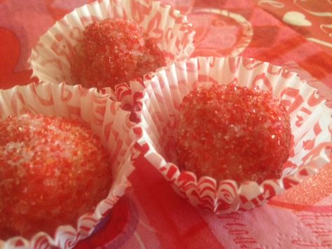 STRAWBERRY CHEESECAKE RUM BALLS * also STRAWBERRY CHEESECAKE TRUFFLE BALLS (dipped in WHITE or DARK CHOCOLATE) ** Super Easy * uses a Strawberry Cheesecake Muffin Mix * Perfect for Christmas or Valentine's Day * gift idea * these freeze well for several months * Cheesecake Muffin, Strawberry Cheesecake Muffins, Bakery Snacks, Truffle Balls, Holiday Truffles, Rum Truffles, Strawberry Truffle, Truffles Chocolate, Easy Gift Idea