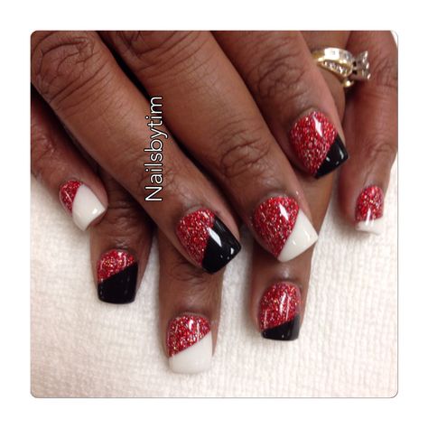 Georgia Bulldogs nails Uga Bulldogs Nails, Uga Football Nails, Uga Nails Sns, Georgia Bulldogs Nails Designs, Georgia Bulldog Nails Designs, Nebraska Nails Designs, Georgia Nails Designs, Ga Bulldog Nails, Georgia Bulldogs Nails