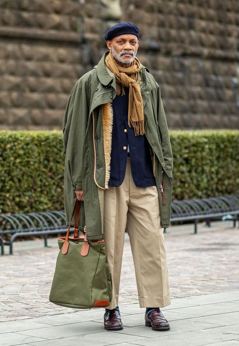 Fashion: Who Were The Best-Dressed Men At Pitti Uomo? | The Journal | MR PORTER Classic Americana Style, Japanese Americana Fashion Men, Denim Jacket Outfit Mens, Layering Outfits Men, Americana Fashion Men, Japanese Americana, Japanese Street Fashion Men, Pitti Uomo Street Style, Apartment Block