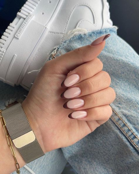 Uñas Aesthetic, French Manicure, Trendy Nails, French Nails, Simple Nails, Makeup Nails, Chocolate Milk, One Color, Nail Ideas