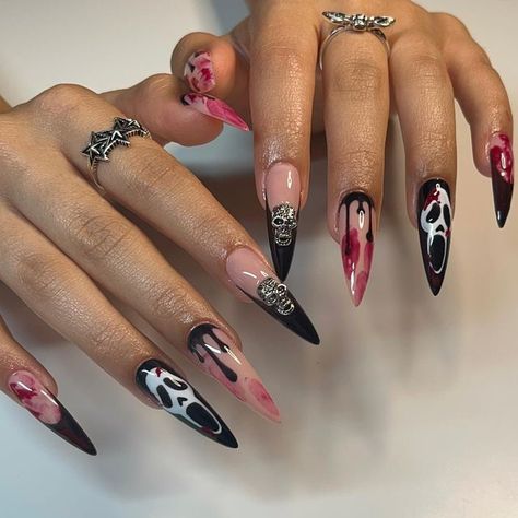 Halloween Nails Long Almond, Halloween Ghost Face Nails, Spooky Nails Short Square, Hawollen Nails, Long Almond Halloween Nails, Ghostface Halloween Nails, Ghost Face Nail Designs, Spooky Nails 2023, Ghostface Nail Designs