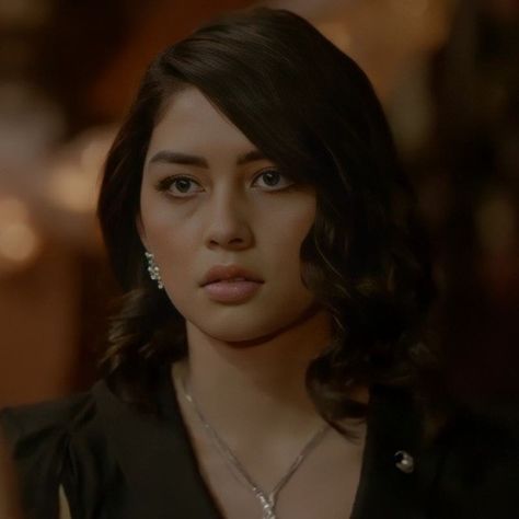 Legacies Penelope Park, Legacies Penelope, Penelope Park, Lulu Antariksa, Vampire Diaries, It Cast, Quick Saves