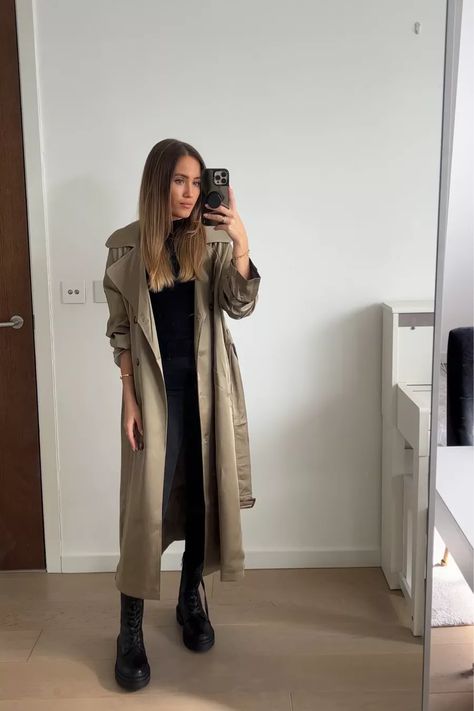 Satin Trench Coat Outfit, Long Trench Coat Outfit, Trench Coat Outfit Winter, Satin Trench Coat, Longline Trench Coat, Winter Coat Outfits, Trench Coat Outfit, Coat Outfit, Long Trench