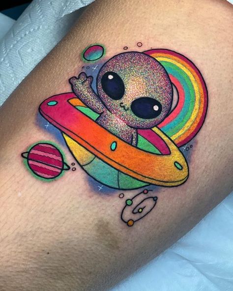 Crow Tattoo Design, Ufo Tattoo, Hippie Tattoo, Bright Tattoos, Rainbow Tattoos, Mommy Tattoos, Mushroom Tattoos, Retro Tattoos, Cartoon Character Tattoos