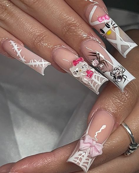 Very cutesy 💕 #hellokitty #hellokittynails #hellokittyspookynails #sppokynails #nailinspo #houston #houstonnails #houstonnailtech #hallween #halloweennails #fall #explore #houstontx Junior H Nails, Cute Long Nails, Concert Nails, Junior H, Halloween Acrylic Nails, Punk Nails, Hard Nails, Colored Acrylic Nails, Girly Acrylic Nails