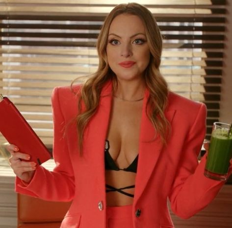 Fallon Carrington Outfit Season 5, Fallon Aesthetic, Fallon Carrington Aesthetic, Fallon Carrington Outfit, Fallon Outfits, Denver Clan, Outfit Estate, Business Wardrobe, Fallon Carrington