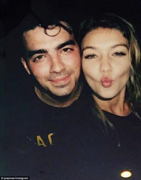 Joe Jonas Gigi Hadid, Taylor Swift Kendall Jenner, Gigi Hadid 2014, Surprise Birthday Party, Odd Stuff, Hadid Sisters, 24th Birthday, Joe Jonas, Birthday Surprise Party