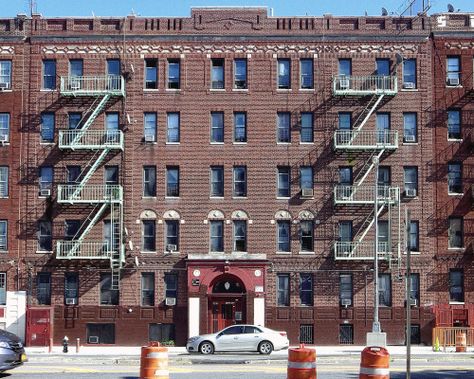 House In Jamaica, Bronx House, Bronx Apartment, Flatbush Brooklyn, Classic Building, Autumn In New York, Apartment House, Fire Escape, Nyc Street