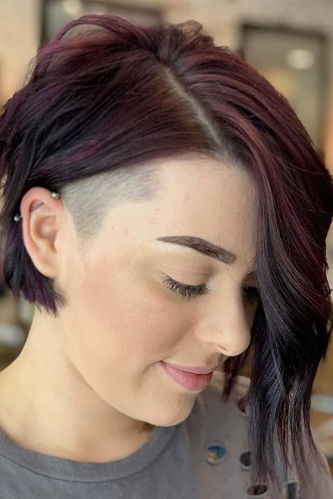 Bob With Shaved Side, Undercut Bob Haircut, Shaved Bob, Undercut Bob, Undercut Styles, Undercut Long Hair, Asymmetrical Bob Haircuts, Shaved Side Hairstyles, Side Hairstyles