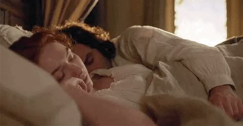 Ross And Demelza Kiss, Poldark Demelza And Ross, Demelza And Ross, Demelza Poldark, Jaime And Brienne, Wake Up With You, Ross And Demelza, Aidan Turner Poldark, Eleanor Tomlinson