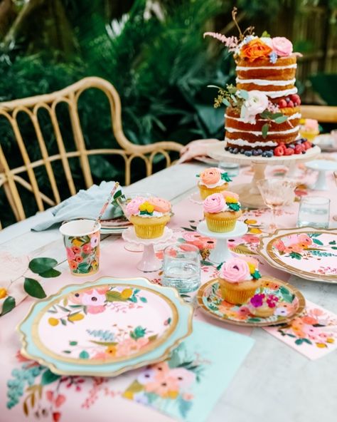 Rifle Paper Co. on Instagram: “Stock up for backyard summer soirees 🌸✨ 20% off all paper party goods ends Saturday! #riflepaperco” Wild One Birthday Party, Tea Party Theme, Party Goods, Table Place Cards, Christmas Breakfast, Summer Soiree, Wonderland Party, Party Centerpieces, Paper Plates Party