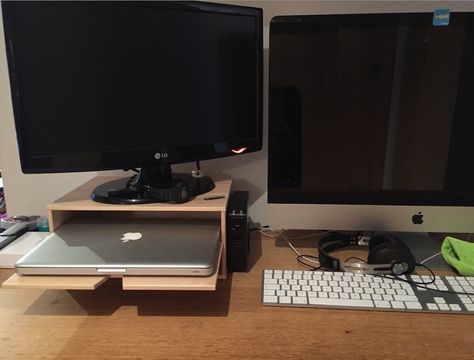 Found this Förhöja magazine rack in Ikea (new for 2015 I think). I simply placed it on its side and use it as a stand for my second monitor. Monitor Stand Ideas, Monitor Stand Ikea, Diy Monitor Stand, Imac Stand, Office Space Inspiration, Ikea New, Diy Camera, Stand Ideas, Ikea Hackers