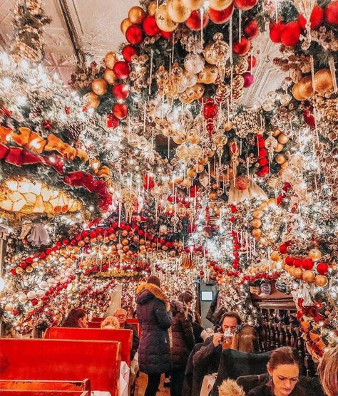 My Christmas in New York | NYC on Instagram: “🎅🏼 The MOST CHRISTMASSY RESTAURANT in NYC is BACK for this HOLIDAY SEASON ✨ All the info below 👇🏼 SAVE the POST 📌 NAME: ROLF’S 🗺 WHERE:…” Christmas Articles, Christmas In The City, Themed Drinks, Christmas Tours, Christmas Lovers, Fun Halloween Decor, Nyc Restaurants, Holiday Birthday, Festive Christmas