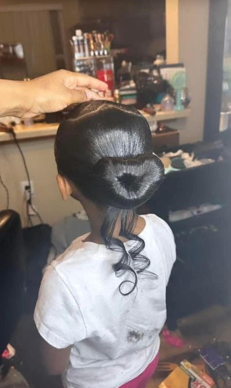 Kid Ponytail Hairstyles Black, Straight Ponytail Hairstyles, Hair Braid Designs, Sleek Braided Ponytail, Silk Press Natural Hair, Braided Hairstyles For Black Women Cornrows, Sleek Ponytail Hairstyles, Quick Natural Hair Styles, Quick Weave Hairstyles