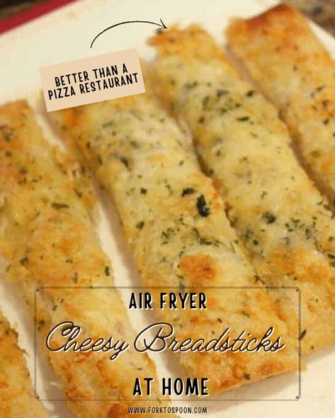 Cheesy Bread Sticks, Breadsticks Easy, Pizza Crust Dough, Cheesy Breadsticks, Easiest Recipes, Salisbury Steak Recipes, Easy To Make Appetizers, Bread Sticks, Italian Recipes Traditional