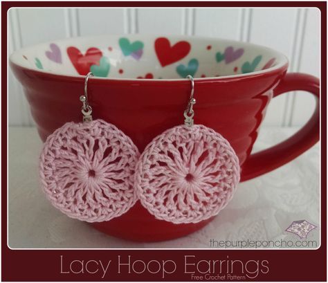 Lacy Hoop Earrings A Free Crochet Pattern | The Purple Poncho Steampunk Crochet, Sparkle Hoop Earrings, Crochet Jewlery, Diy Wire Earrings, Knit Jewelry, Crochet Jewelry Patterns, Crochet Earrings Pattern, Bijoux Fil Aluminium, Wire Crochet