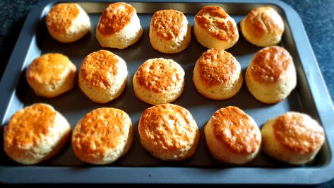 How To Make Scones, Scones Recipe, Scone Recipe, Scones, Oven, The Creator, Baking, Quick Saves