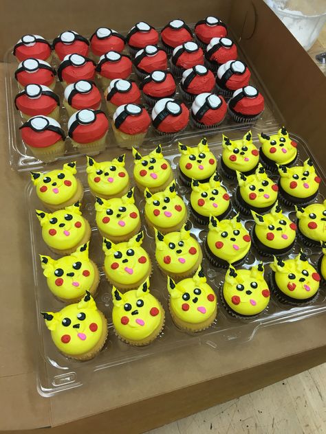 Pokemon Cupcakes Ideas, Pokémon Birthday Cupcakes, Pokemon Birthday Party Cupcakes, Pokemon Cake And Cupcakes, Pokemon Birthday Cupcakes, Pokemon Cupcake Ideas, Pokemon Cupcake Cake, Pikachu Cupcakes, Pikachu Cupcake Cake