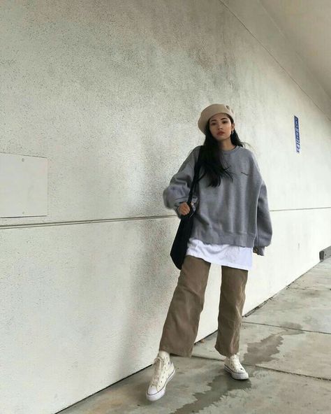 Stile Ragazza Skater, Looks Hip Hop, Streetwear Mode, Winter Mode, Mode Inspo, Fashion Streetwear, 가을 패션, Korean Street Fashion, Mode Vintage