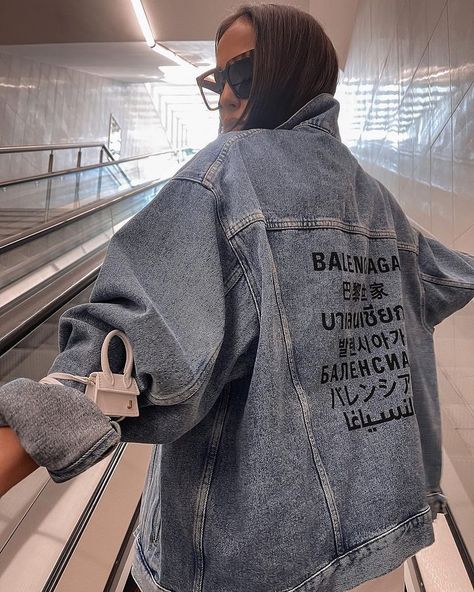 Classy.Stylish.Fashion.Girls on Instagram: “@nikoleta_lozanova #theluxegirls💁🏼‍♀️” Balenciaga Denim Jacket, Nikoleta Lozanova, Live Quotes, Balenciaga Jacket, Street Wear Fashion, Denim Jacket Outfit, Fashion Chanel, Jean Vintage, Poetry Book