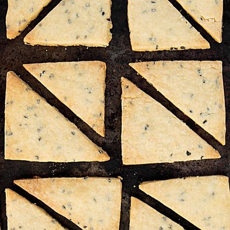 Black SesameBrown Sugar Shortbread recipe | Epicurious.com Diy Ice Cream Sandwiches, Ice Cream Cookie Sandwich Recipe, Quick Sweets, Brown Sugar Shortbread, Waffle Ice Cream Sandwich, Crispy Chocolate Chip Cookies, Ice Cream Sandwiches Recipe, Waffle Ice Cream, Shortbread Recipe