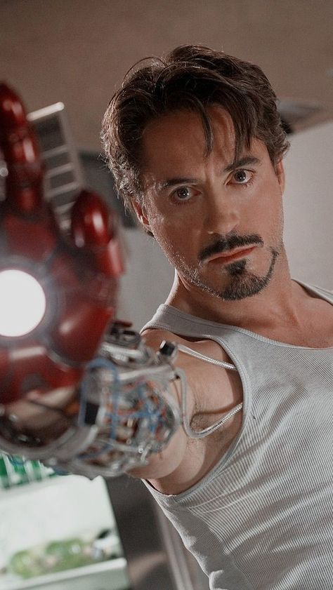 Iron Man Lockscreen Wallpaper, Marvel Lockscreen Iphone Wallpaper, Tony Stark Aesthetic Wallpaper, Tony Stark Lockscreen, Iron Man Lockscreen, Aesthetic Iron Man, Iron Man Aesthetic, Lockscreen Marvel, Marvel Lockscreen