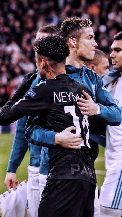 Cristiano Ronaldo And Neymar Jr, Flamboyant Style, Messi Y Cristiano, Cr7 Football, Cr7 Jr, Neymar Jr Wallpapers, Soccer Photography, Football Players Images, Ronaldo Videos