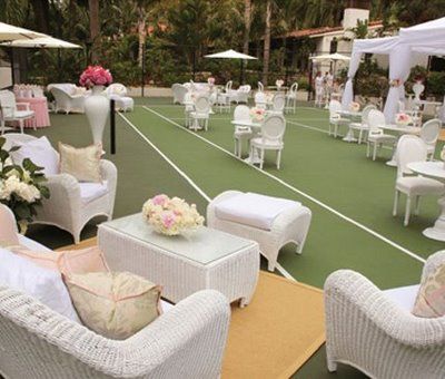 Smashing Tennis Court Wedding, Tennis Wedding, Wimbledon Party, Canvas Canopy, Tennis Aesthetic, Tennis Party, Tennis Event, Wimbledon Tennis, Outdoor Living Design