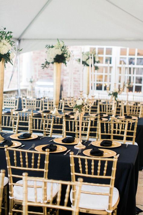 Gold Chivari Chairs Black Table Cloth, Black And Gold Wedding Table, Winter Table Centerpieces, Wedding Table Placement, Gold Chairs, Chivari Chairs, Gold Wedding Reception, Black And Gold Wedding, Bloom Photography