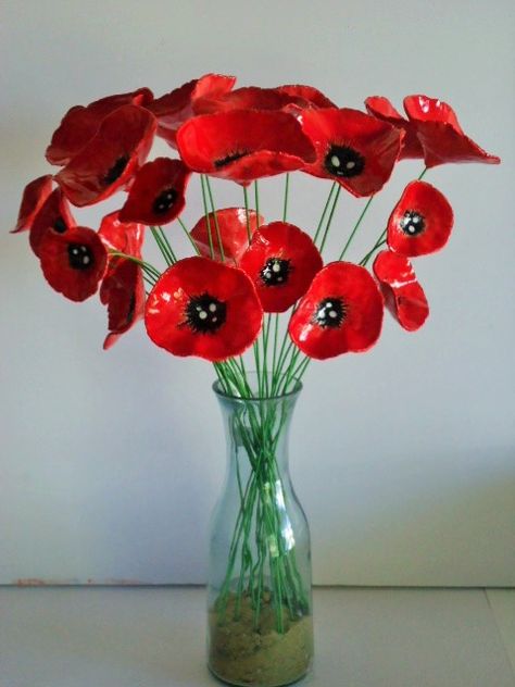 3 Beautiful handcrafted ceramic clay poppy flowers | Bron's Ceramics | madeit.com.au Clay Poppies, Clay Poppy, Ceramic Poppy, Poppy Tutorial, Ceramic Poppies, Poppy Art, Poppy Flowers, Red Poppy, Remembrance Day