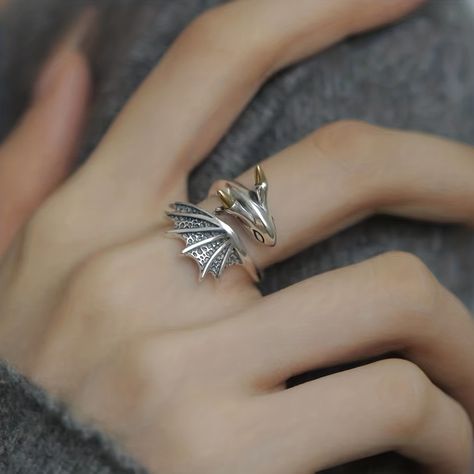 Pinabilis na padala. Pinagandang Serbisyo. Design Dragon, Cooler Style, Flying Dragon, Vintage Dragon, Dragon Ring, Dragon Wings, Vintage Punk, Silver Dragon, Estilo Punk