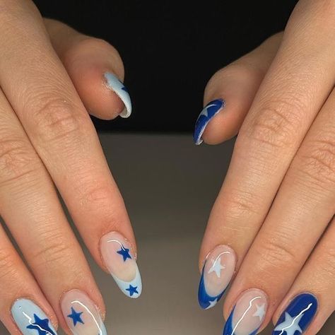 Contrast Nails, Star Gel Nails, Nail Inspo Designs, Jade Nguyen, Designed Nails, Nails Star, Nails Designs Ideas, Gel Overlay, Simple Gel Nails