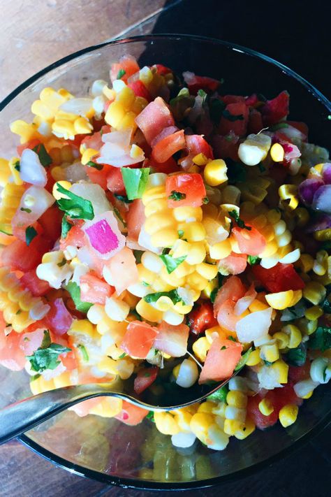 Easy Corn Pico de Gallo Salad or DIP Corn Pico, Plant Diet, Easy Corn, Mexican Soup, Summer Meal, Healthy Lunch Recipes, Appetizer Dips, Side Salad, Perfect Food